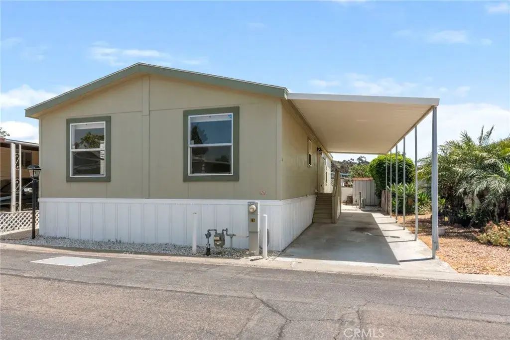 221 N El Camino Real 26, Oceanside