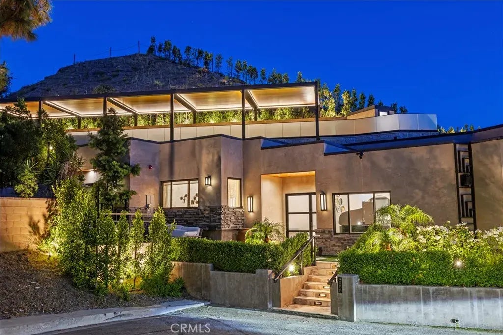 4000 Bouquete Street, Glendale