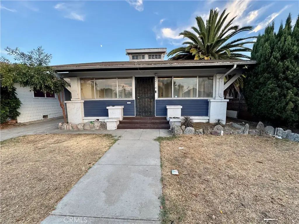 214 E 56th Street, Los Angeles