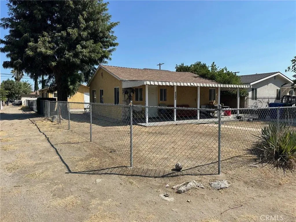 13762 Judd Street, Pacoima