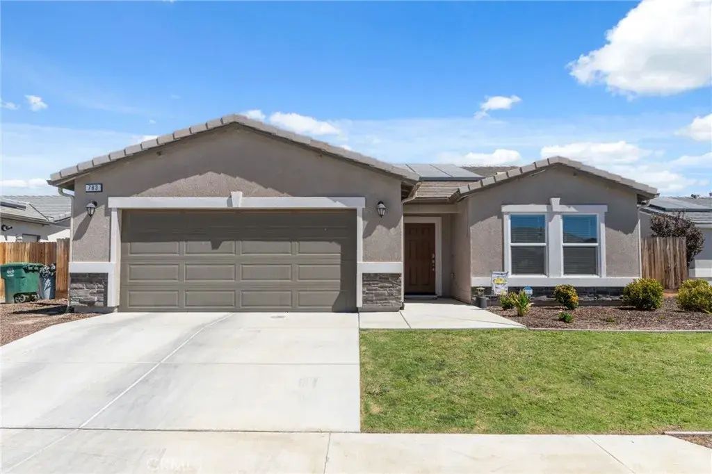 783 Reisling Lane, Coalinga