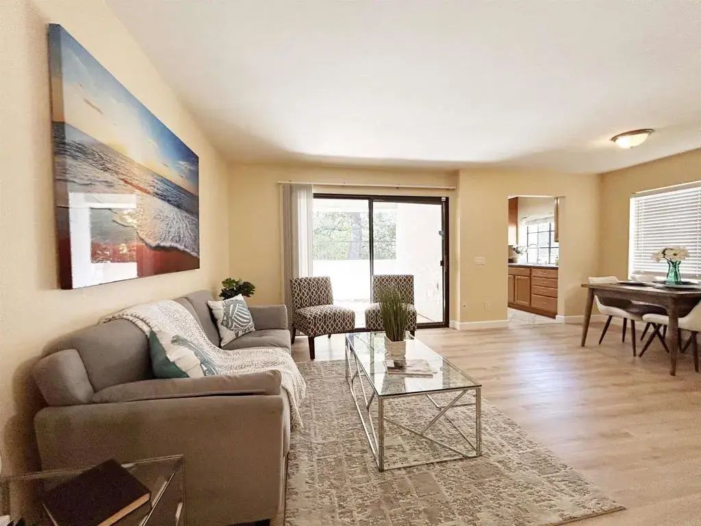 13272 Wimberly Square 219, 