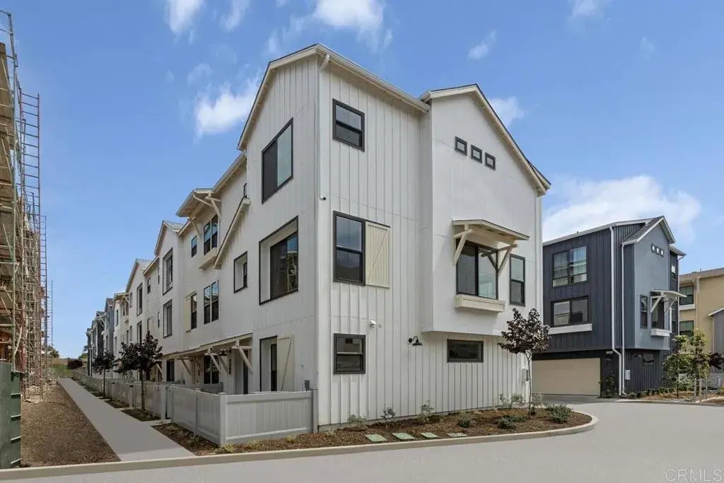 2556 Chamomile Lane, Carlsbad