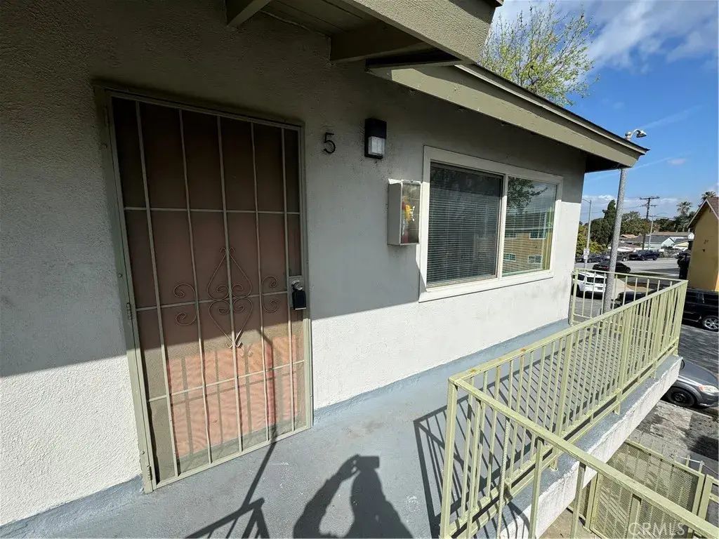 510 E Pleasant Street 5, Long Beach