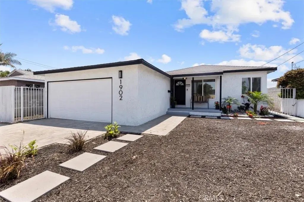 1902 W 156th Street, Compton