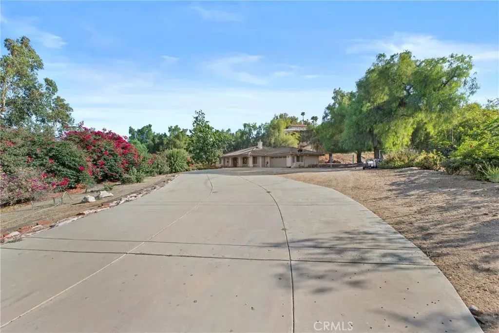 14511 Pine Court, Riverside