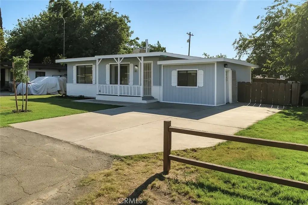 2097 Meadowbrook Avenue, Merced