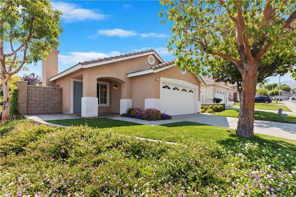 3125 Andaluz Way, Corona