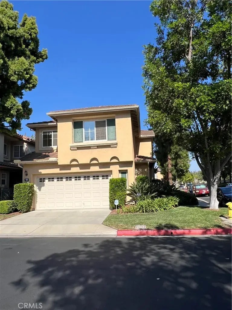 18 Santa Monica Aisle, Irvine