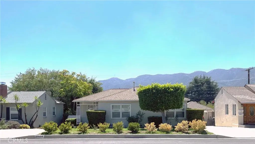 2944 Mayfield Avenue, La Crescenta