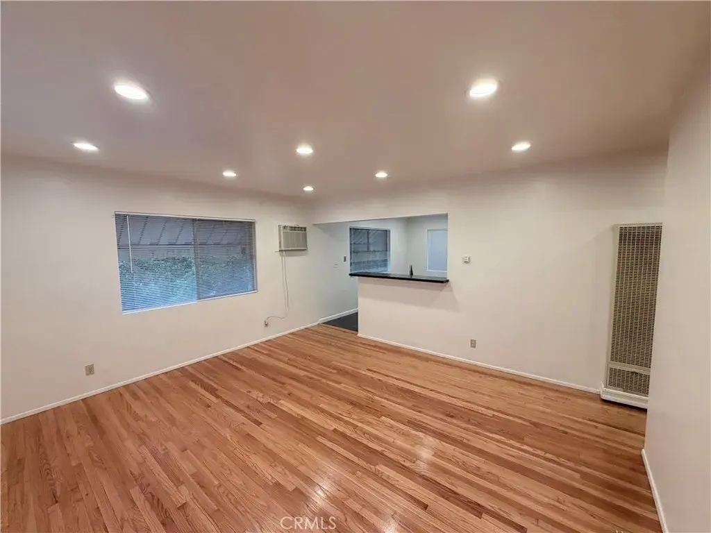 415 N 2nd Street C, Alhambra