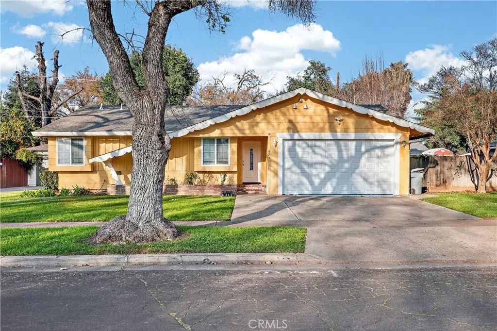 525 E 27th Street, Merced