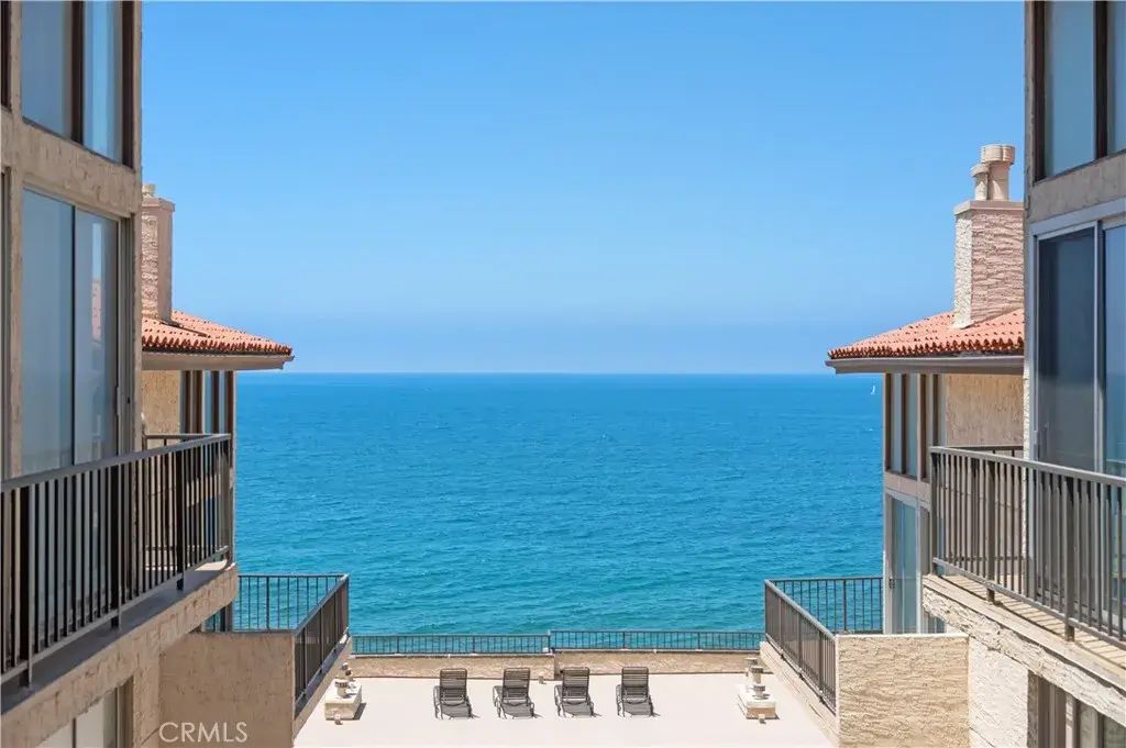 555 Esplanade 520, Redondo Beach