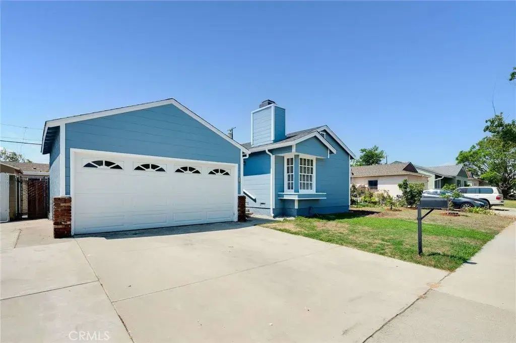 3322 Sandwood Street, Lakewood