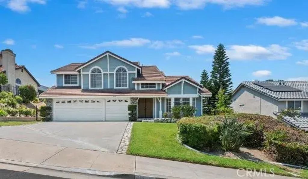 16541 Creekside Road, Riverside