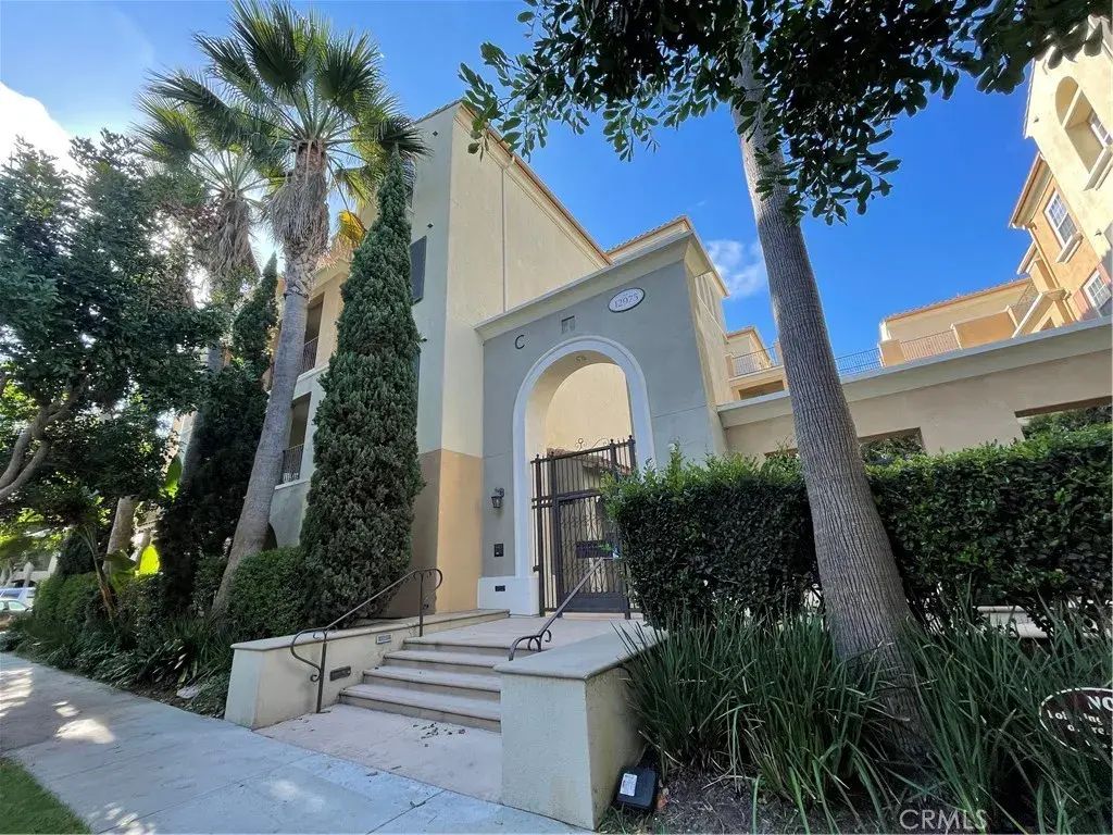 12975 Agustin Place 329, Playa Vista