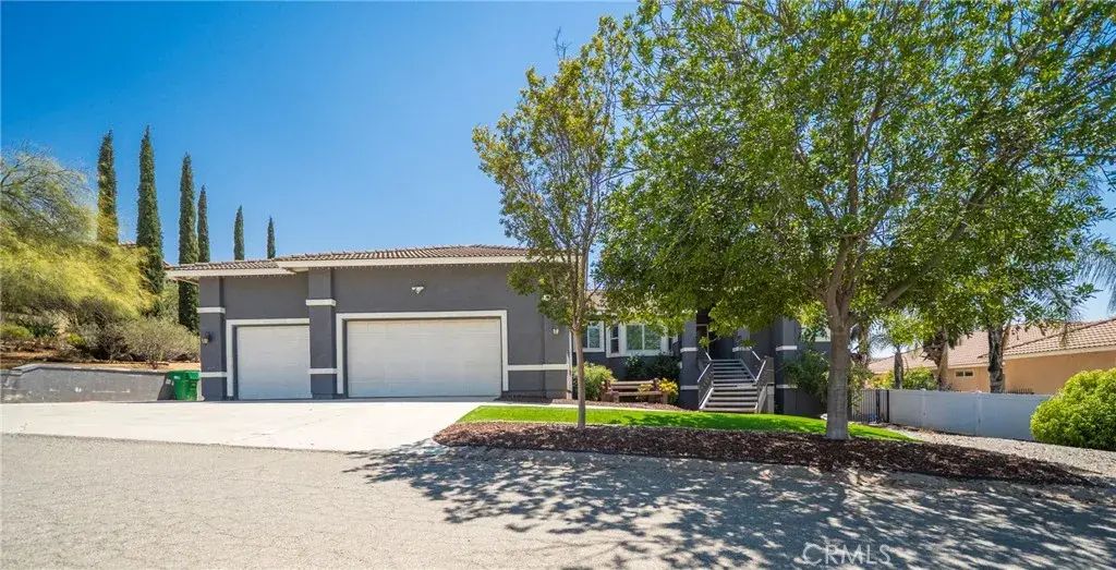 14445 Dove Canyon Drive, Riverside