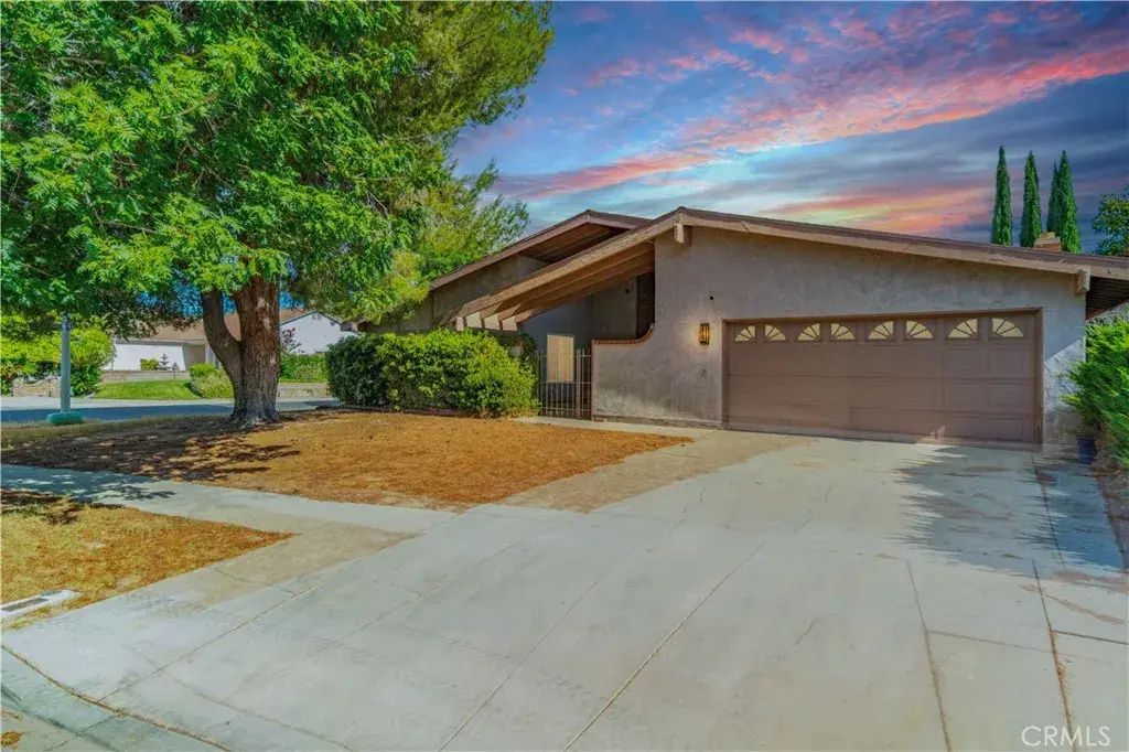 2653 End Court, Lancaster