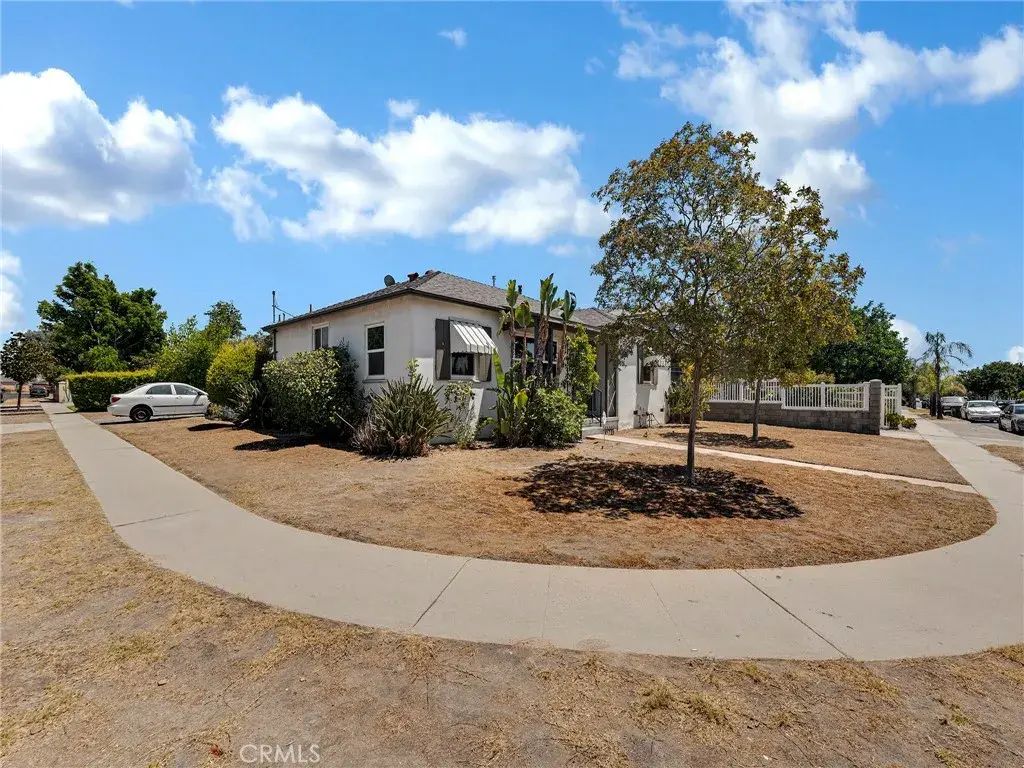 8224 Wilkinson Avenue, North Hollywood
