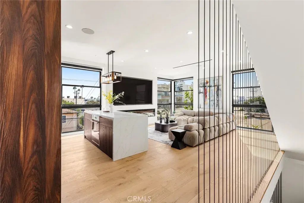 12600 Mitchell Avenue, Mar Vista