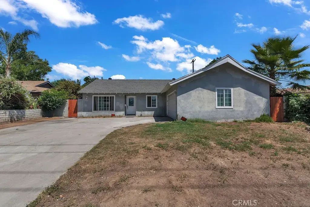 1916 Mountain Avenue, Pomona