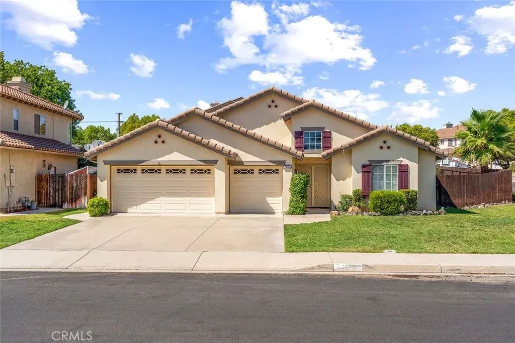 42125 Thoroughbred Lane, Murrieta