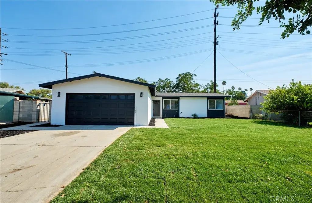 6140 Antioch Avenue, Riverside