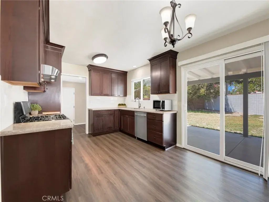 26724 Diaz Drive, Saugus