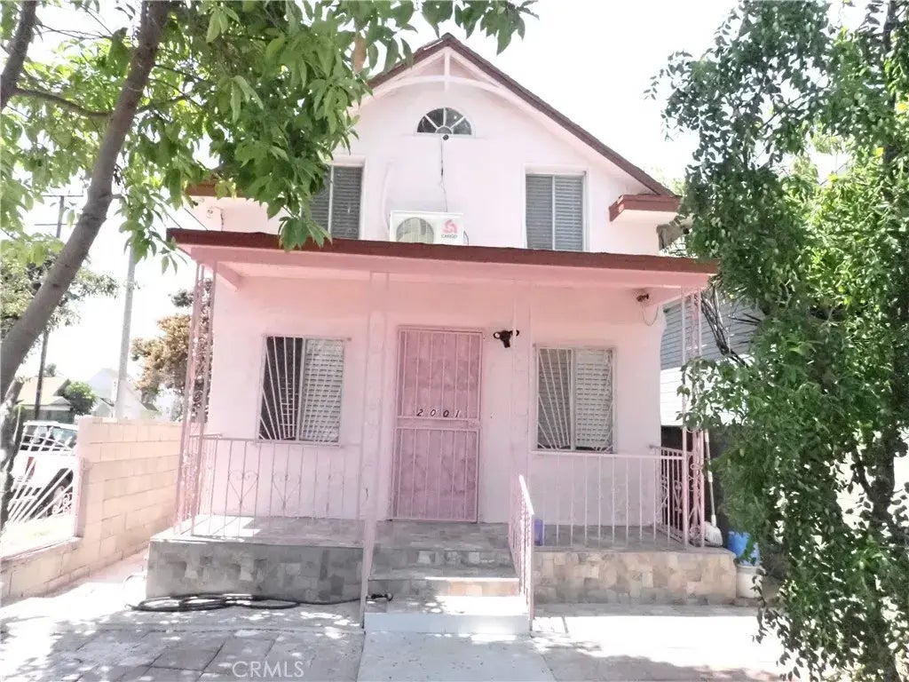 2001 Eastlake Avenue, Lincoln Heights