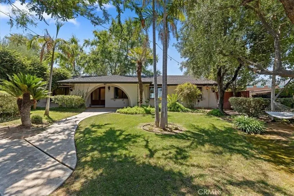 5316 Coventry Drive, Riverside