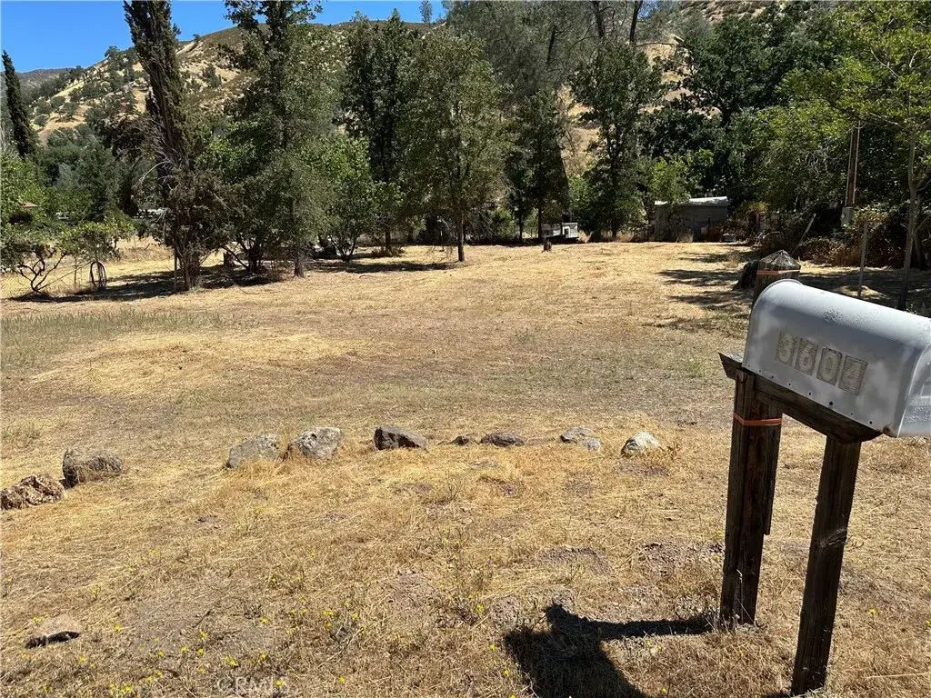 3604 Spring Valley, Clearlake Oaks
