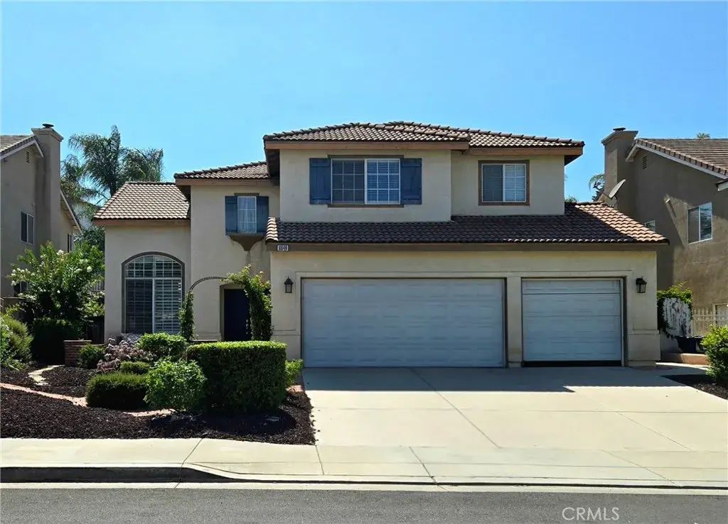 8949 Oakridge Court, Riverside