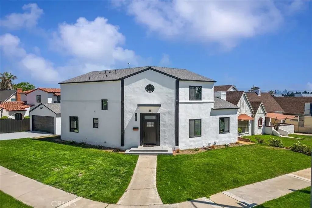 3481 Mount Vernon Drive, Los Angeles