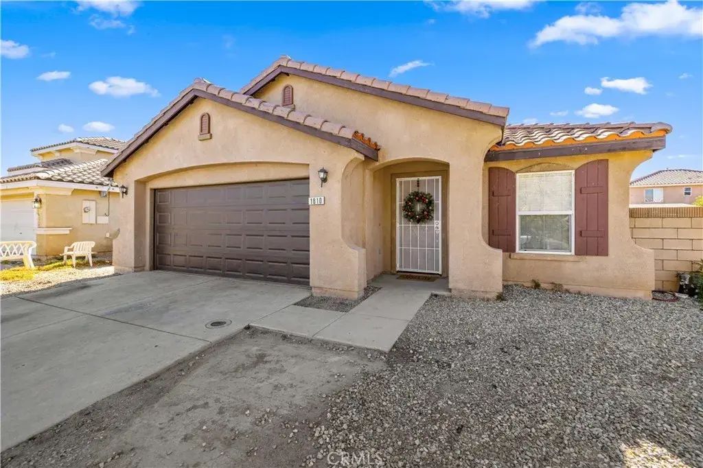 1810 E Jenner Street, Lancaster