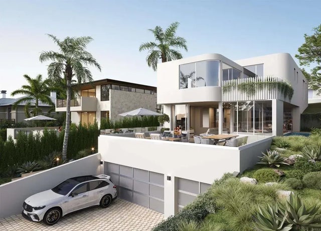 1129 Saxony Road, Encinitas