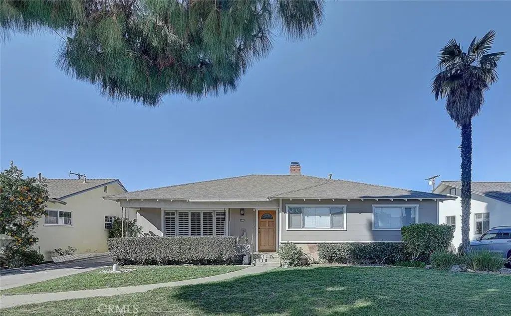 444 N Shattuck Place, Orange