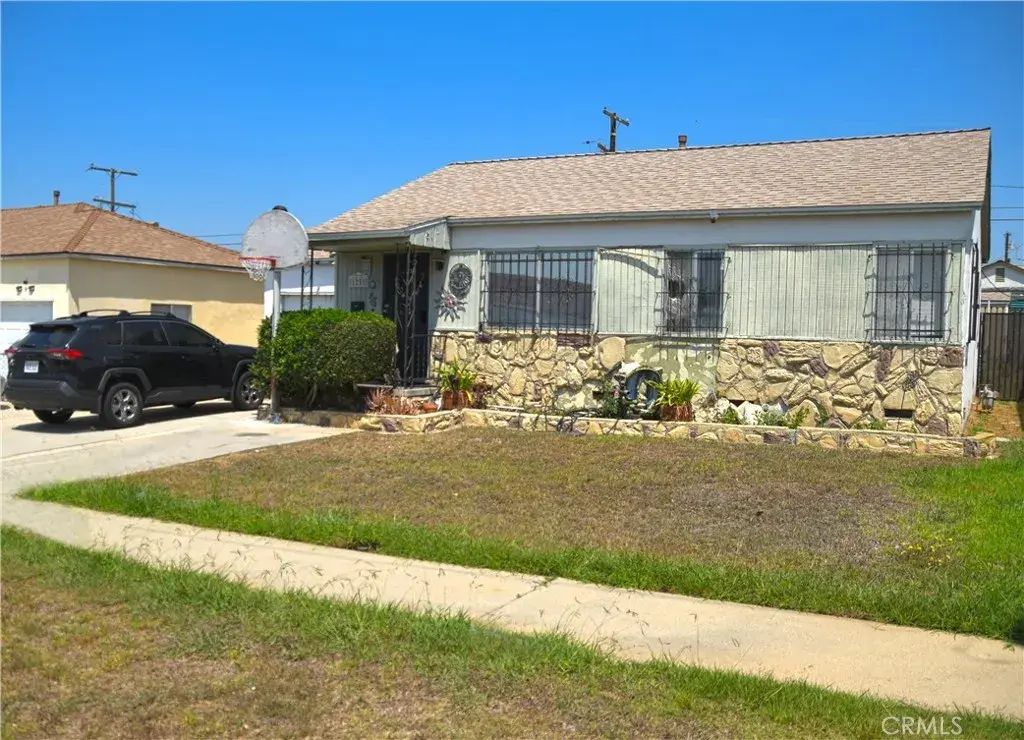 1251 W 119th Street, Los Angeles