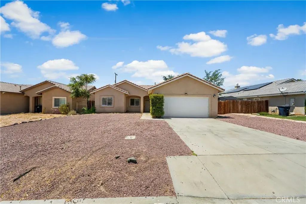 3471 Roxbury Street, Rosamond