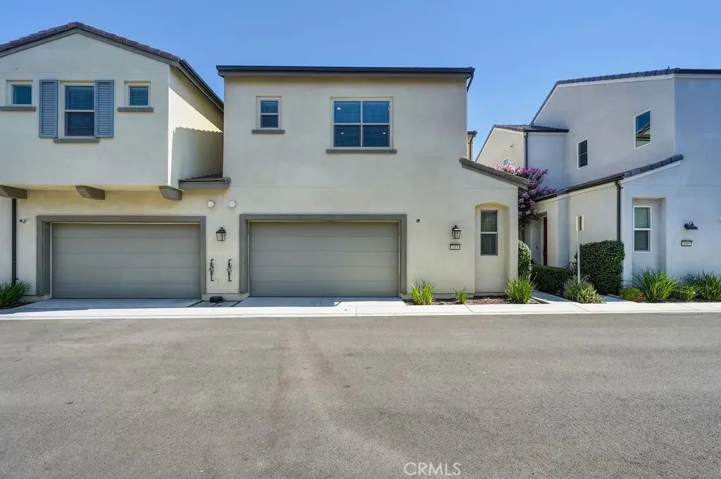 4167 Horvath Street 103, Corona