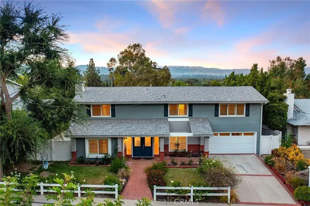 23341 Bessemer Street, Woodland Hills