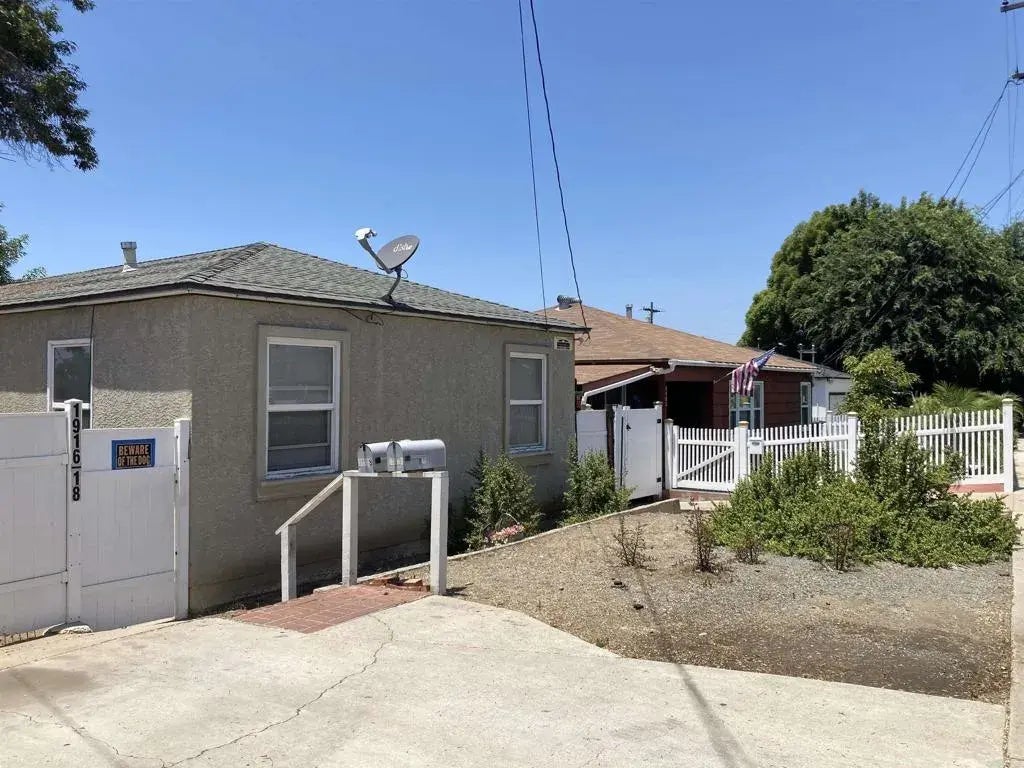 1916 Skyline, Lemon Grove