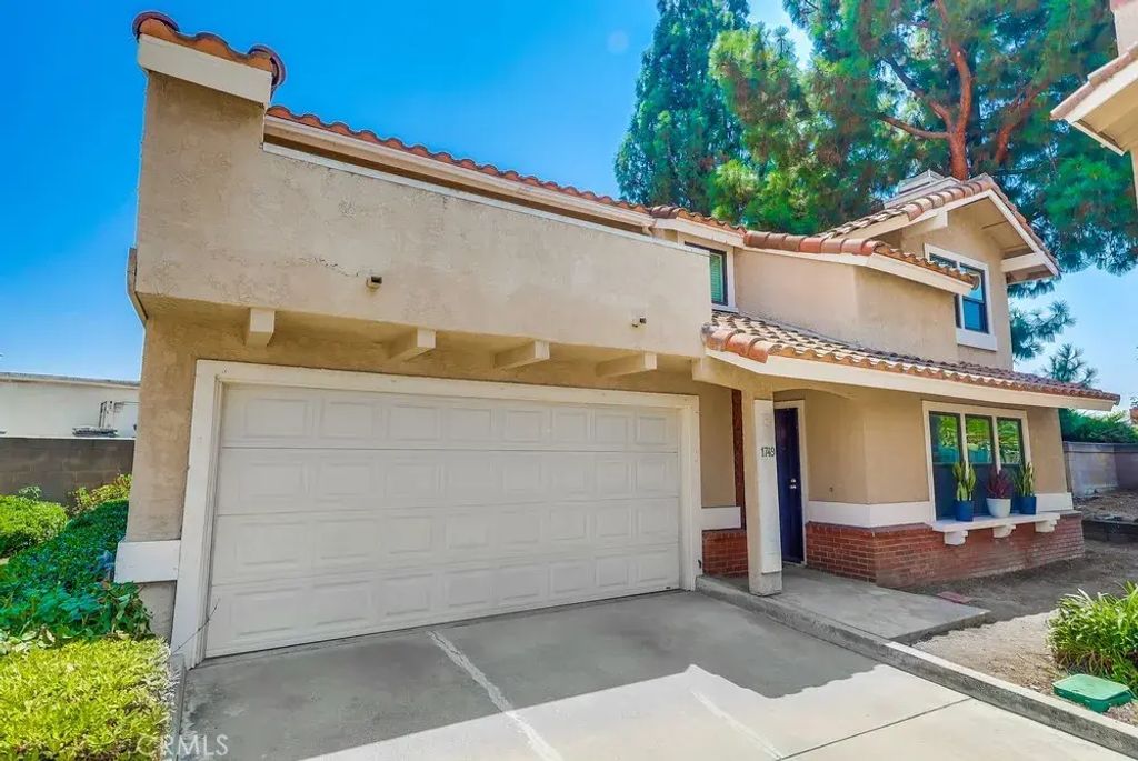 1749 Compromise Line Road, Glendora