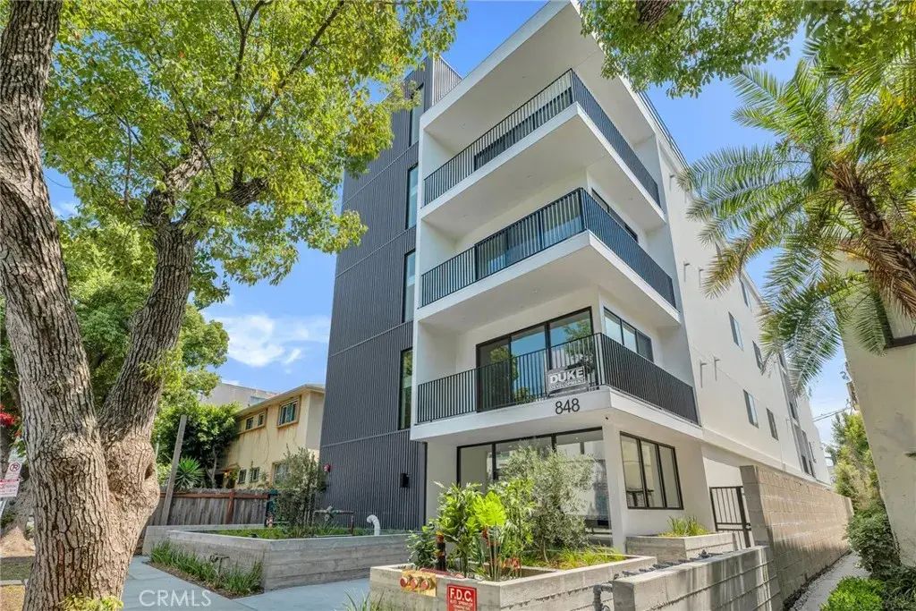 848 N. Hayworth 201, West Hollywood