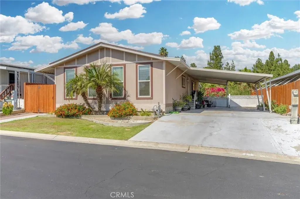 8904 Eastwind Circle, Bakersfield