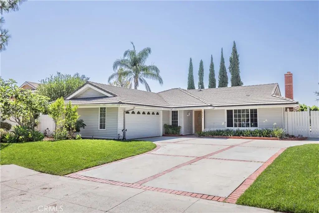 18320 Index Street, Porter Ranch