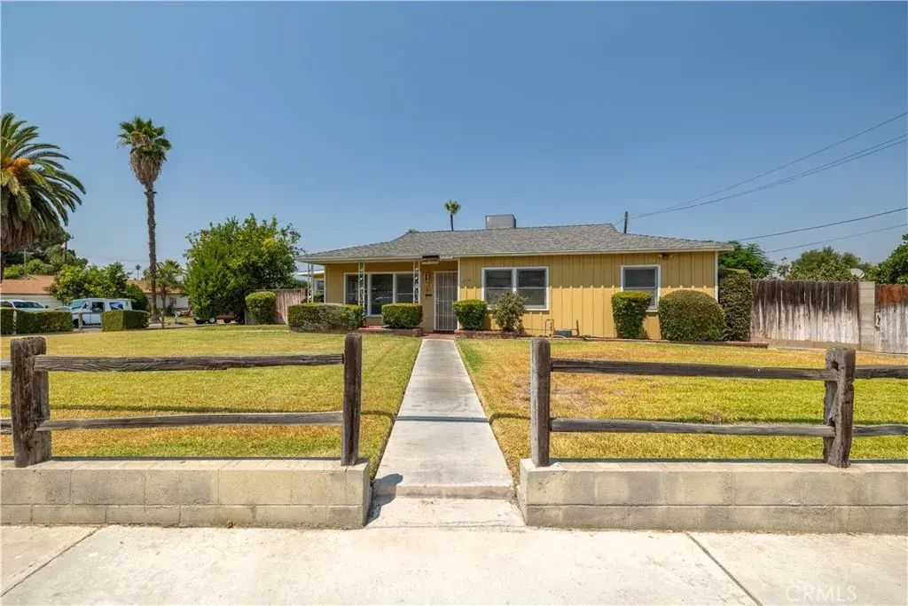 8817 Wells Avenue, Riverside