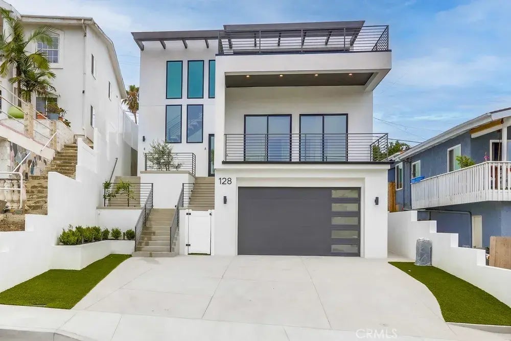 128 Avenida Sierra A, San Clemente