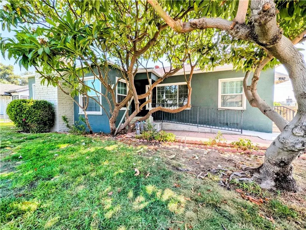 892 N Valencia Drive, Colton