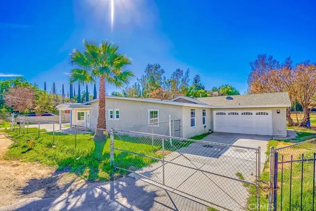 5510 Bushnell Avenue, Riverside