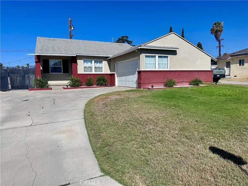 836 N Millard Avenue, Rialto
